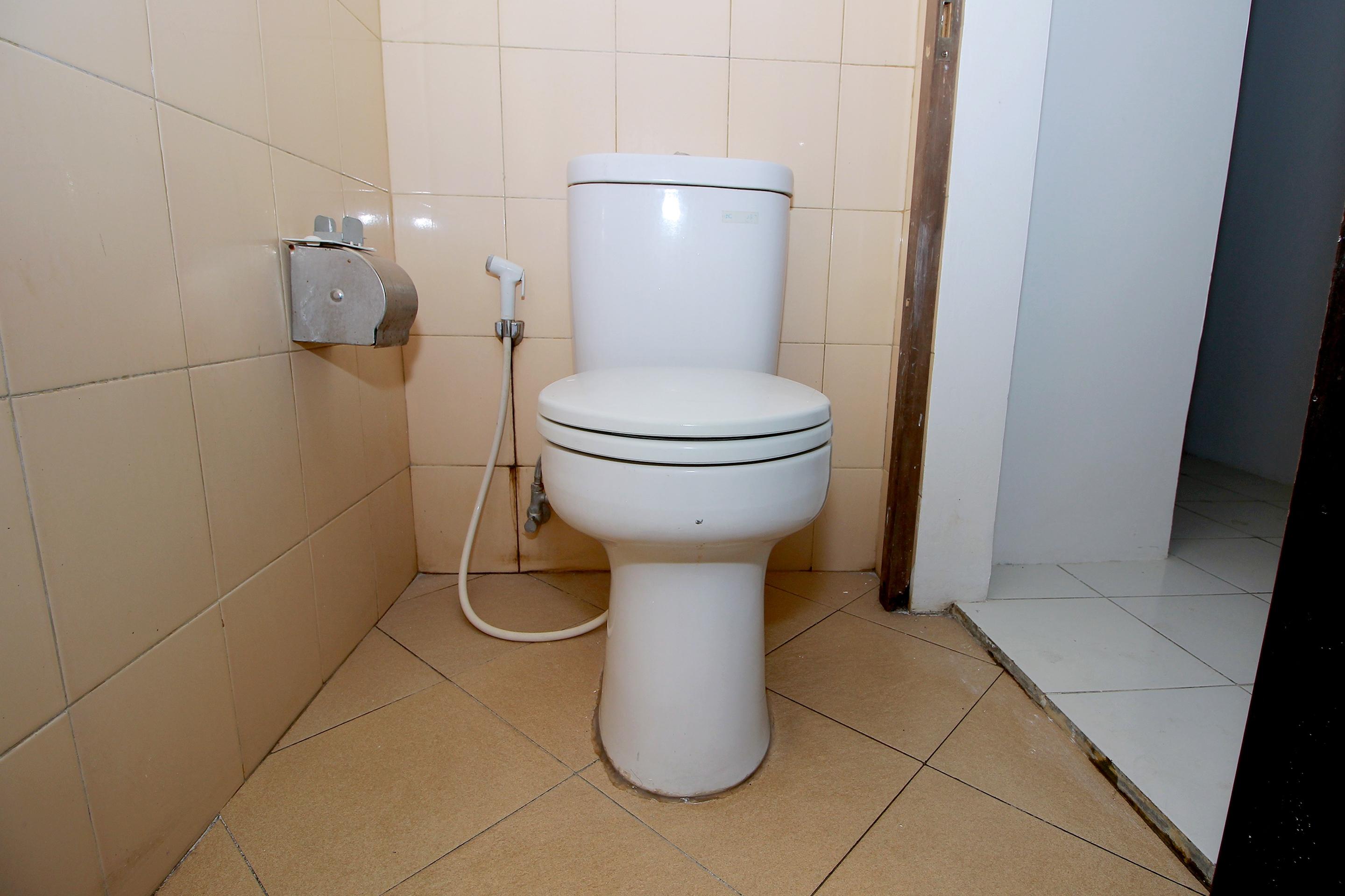Super Oyo 1678 Jati Exclusive Homestay Бенгкулу Екстериор снимка