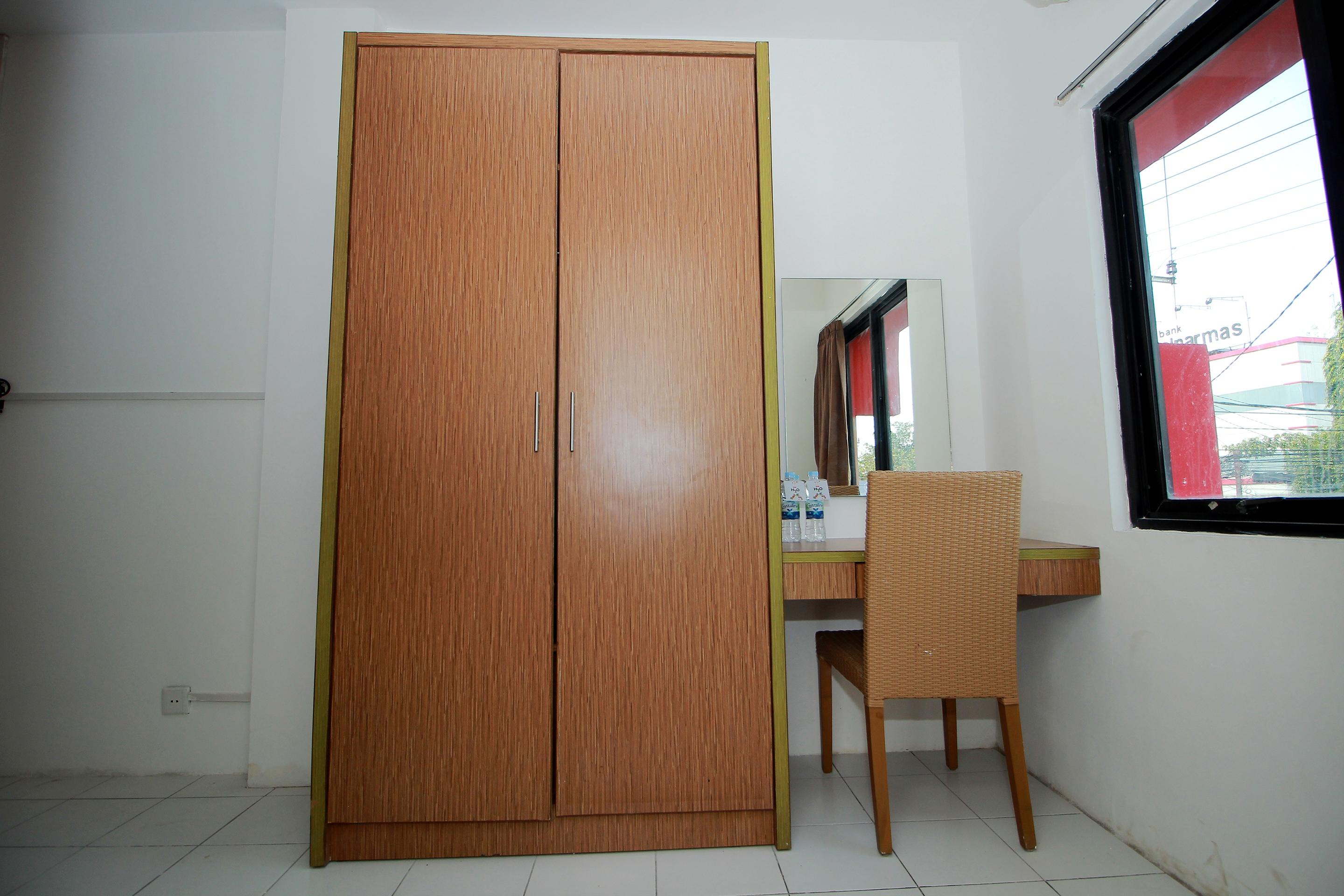 Super Oyo 1678 Jati Exclusive Homestay Бенгкулу Екстериор снимка
